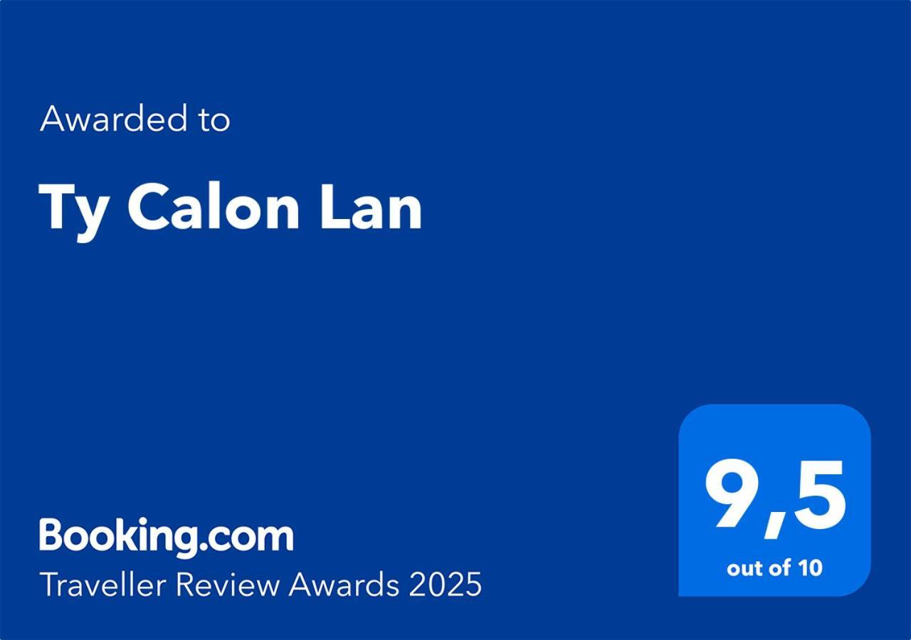 Holiday home Ty Calon Lan